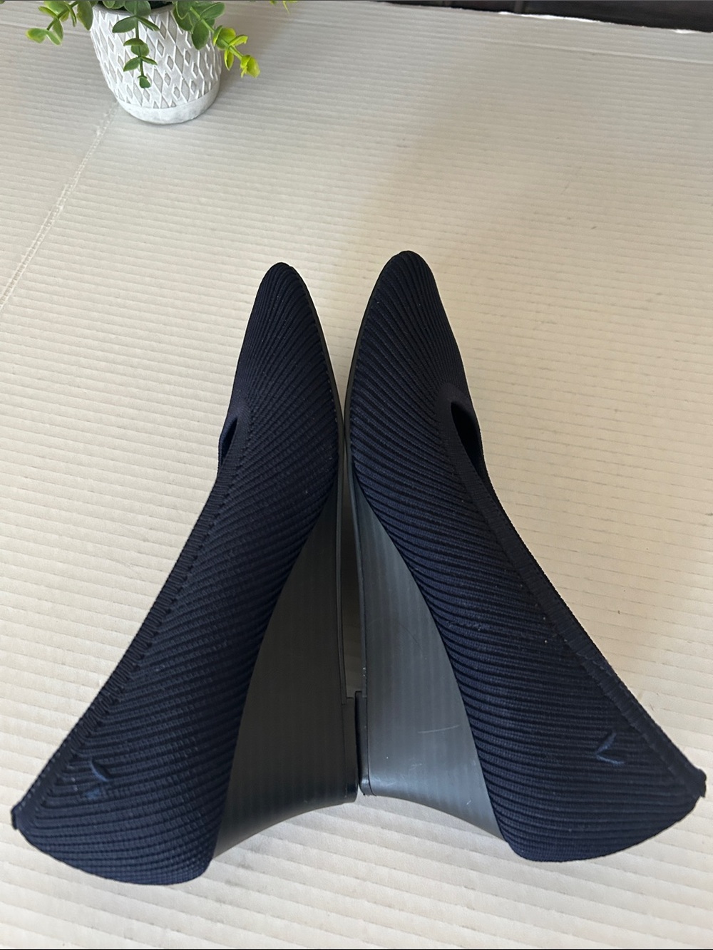 Vivaia Navy Ribbed Knit Wedge Pumps - Picture 8 of 12